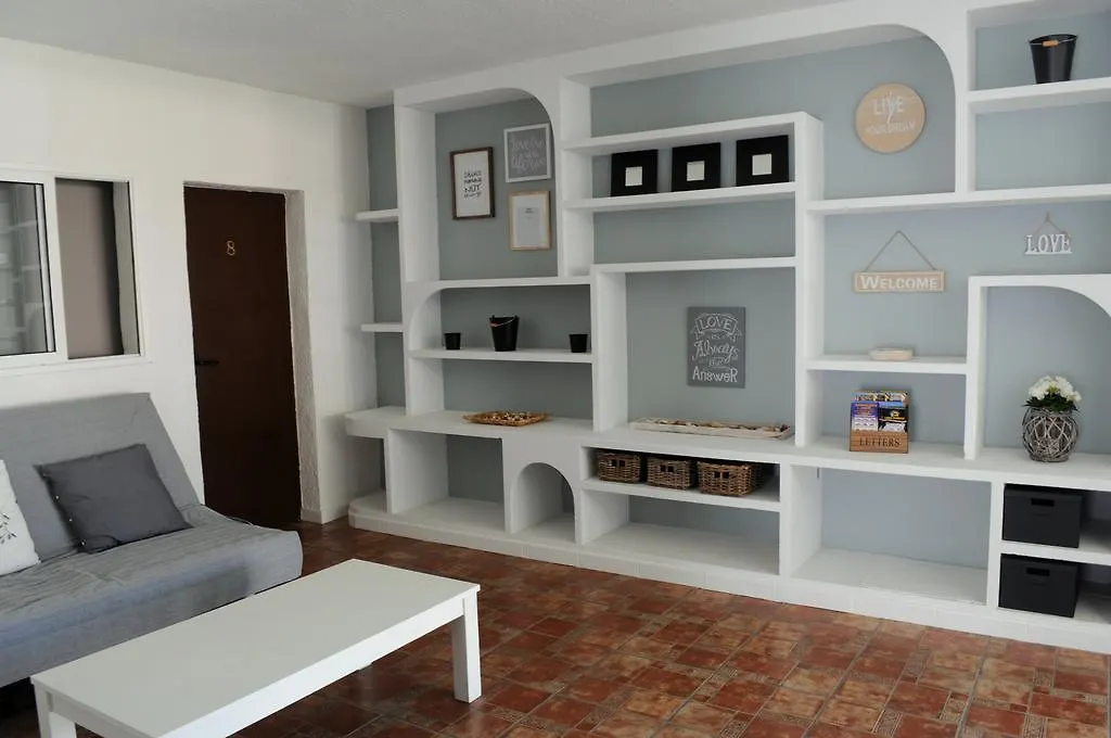 אדחה Villa Las Flores 4*,  ספרד